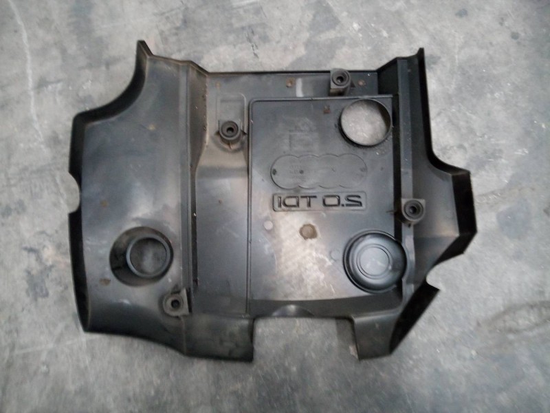 Recambio de tapa motor para audi a6 berlina (4f2) 2.0 tdi referencia OEM IAM   