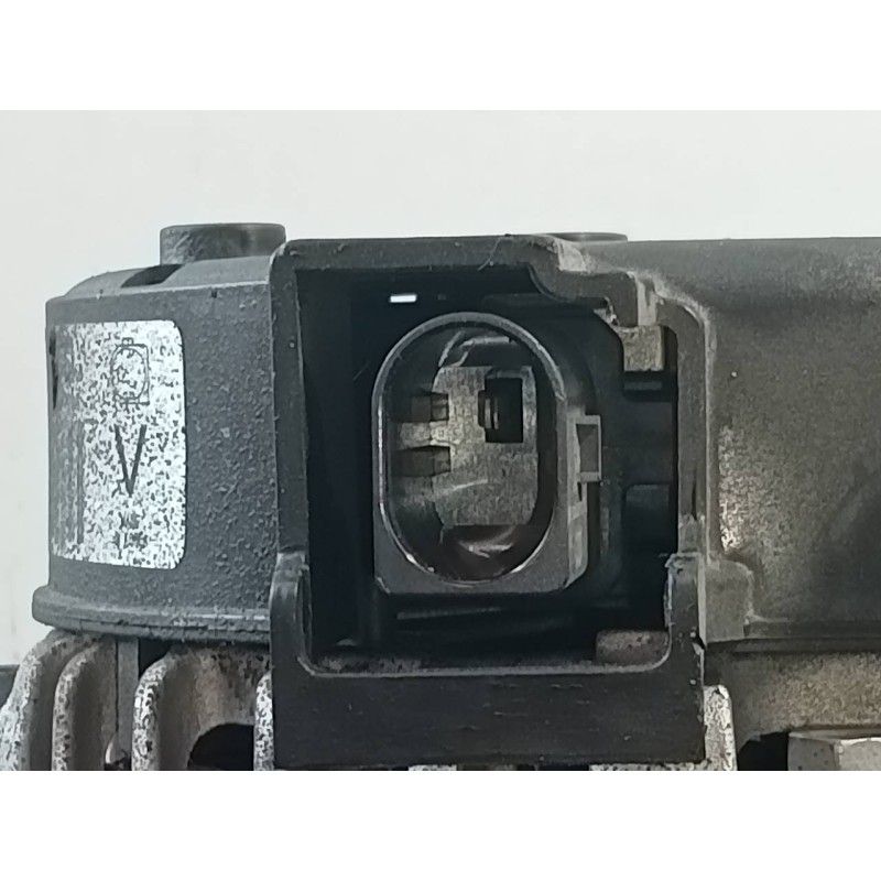 Recambio de alternador para hyundai i20 trend referencia OEM IAM 37002A950  P3-A4-28-4