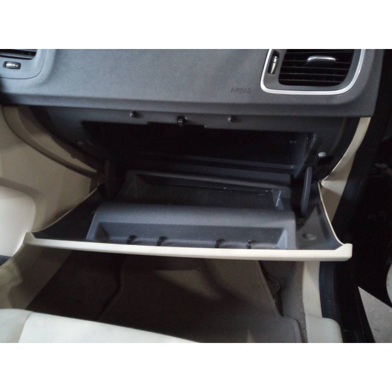 Recambio de guantera para volvo s60 lim. kinetic referencia OEM IAM   
