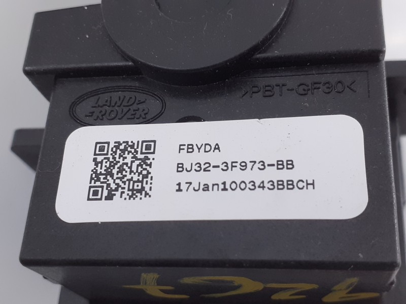 Recambio de mando limpia para land rover evoque se referencia OEM IAM BJ323F973BB  E3-B3-13-1