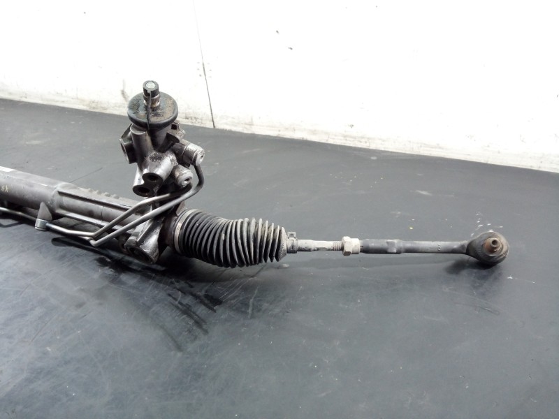 Recambio de cremallera direccion para bmw x5 (e53) 3.0d referencia OEM IAM 677433701  P1-B8-37