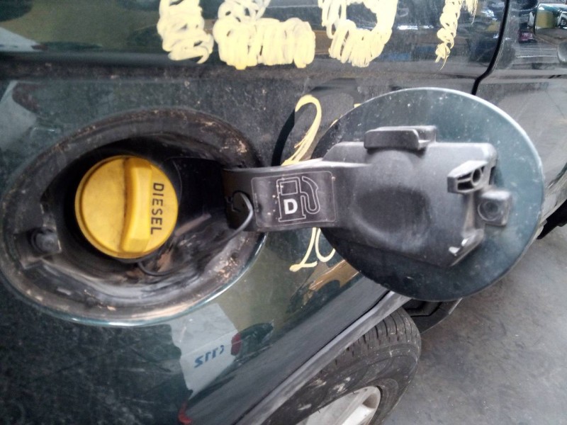 Recambio de tapa exterior combustible para land rover evoque se referencia OEM IAM   