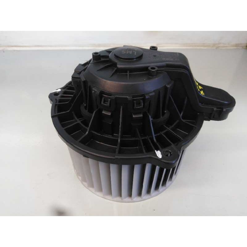 Recambio de ventilador calefaccion para kia sportage concept 4x2 referencia OEM IAM F00S3B2441  E2-B5-34-2