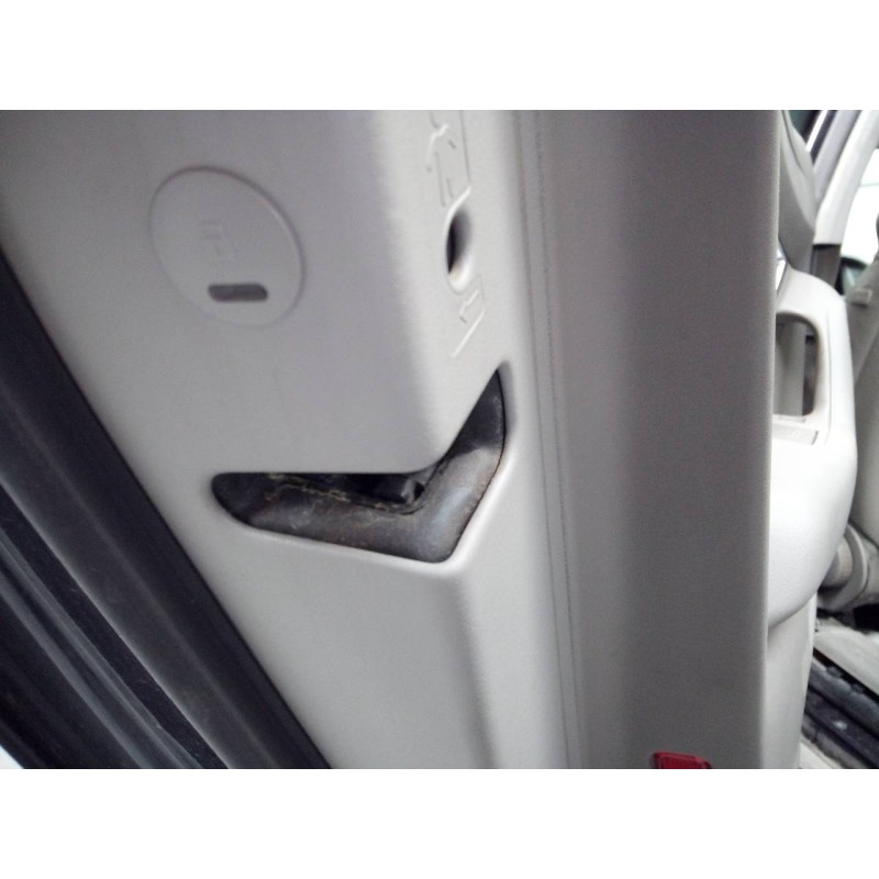 Recambio de cerradura puerta trasera izquierda para audi a6 berlina (4f2) 2.7 tdi quattro (132kw) referencia OEM IAM   