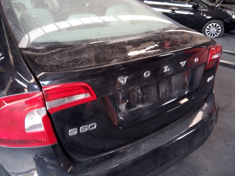 Recambio de porton trasero para volvo s60 lim. kinetic referencia OEM IAM   