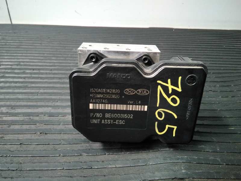 Recambio de abs para hyundai i40 style blue referencia OEM IAM 589203Z510 BH6013I501 P3-A8-14-5