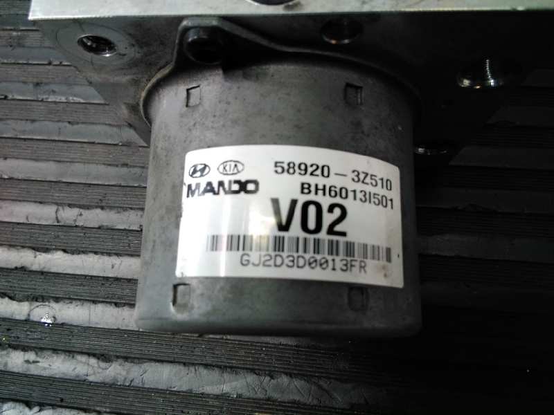 Recambio de abs para hyundai i40 style blue referencia OEM IAM 589203Z510 BH6013I501 P3-A8-14-5