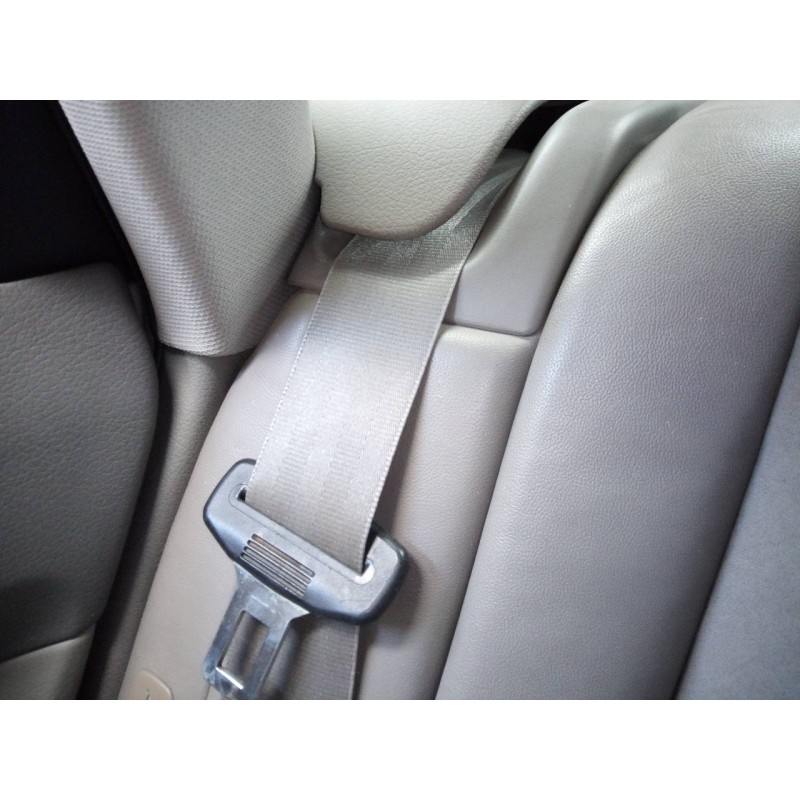 Recambio de cinturon seguridad trasero derecho para audi a6 berlina (4f2) 2.7 tdi quattro (132kw) referencia OEM IAM   