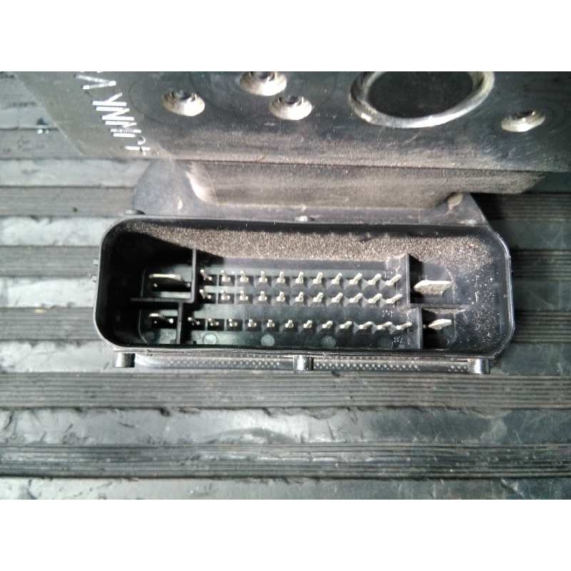 Recambio de abs para hyundai i40 style blue referencia OEM IAM 589203Z510 BH6013I501 P3-A8-14-5