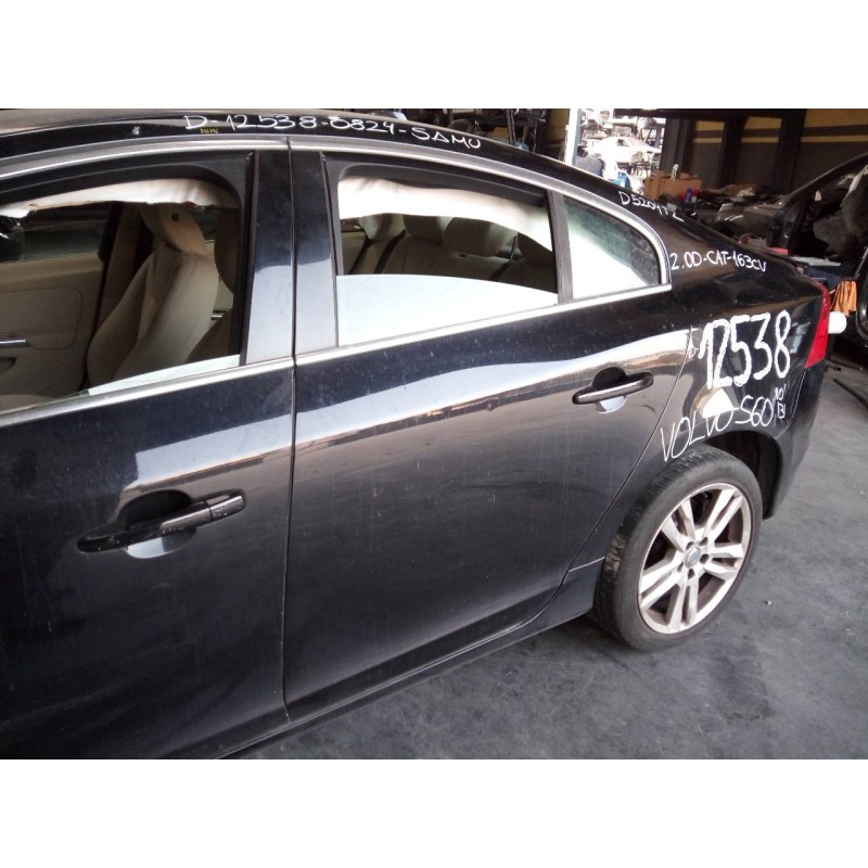 Recambio de puerta trasera izquierda para volvo s60 lim. kinetic referencia OEM IAM   