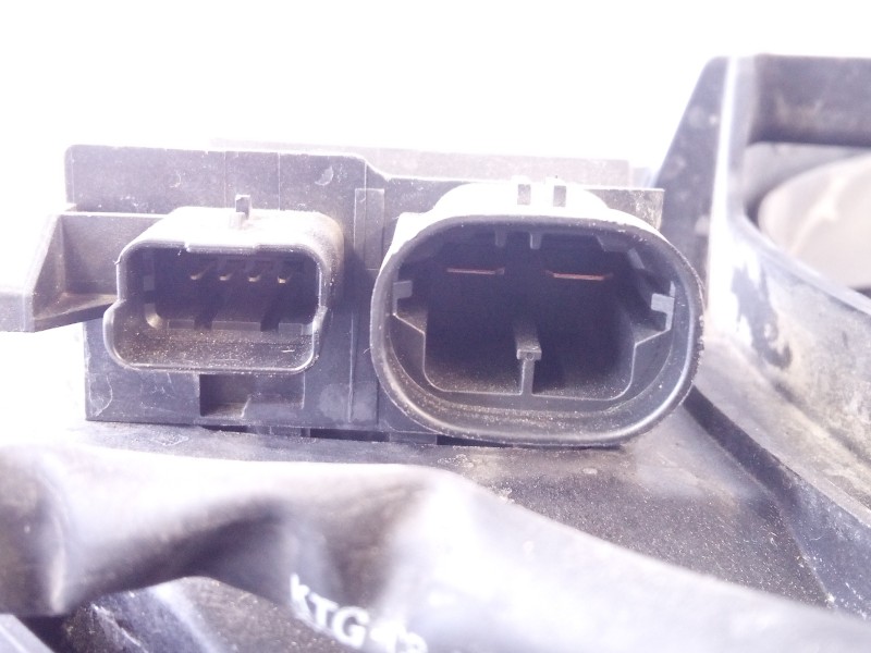 Recambio de electroventilador para peugeot expert furgón pro standard referencia OEM IAM 9832930080 502114203 P2-A10-2