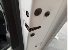 CERRADURA PUERTA TRASERA DERECHA 