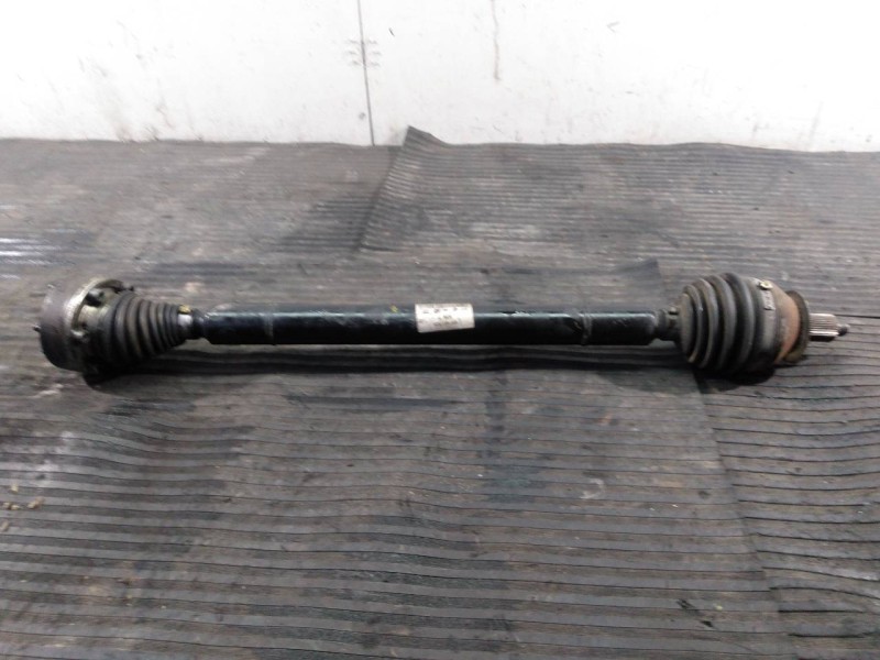 Recambio de transmision delantera derecha para audi a1 (8x) referencia OEM IAM 6R0407762A  P1-B6-18