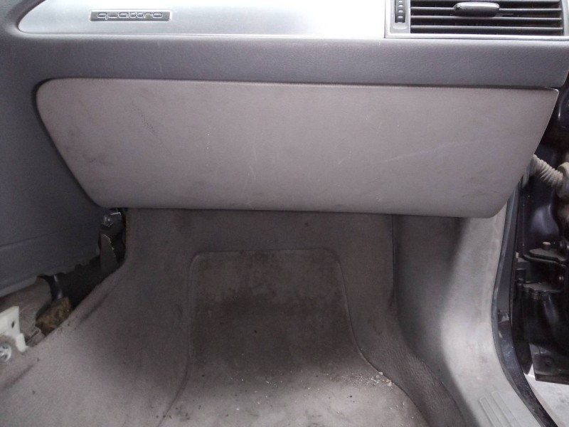 Recambio de guantera para audi a6 berlina (4f2) 2.7 tdi quattro (132kw) referencia OEM IAM   