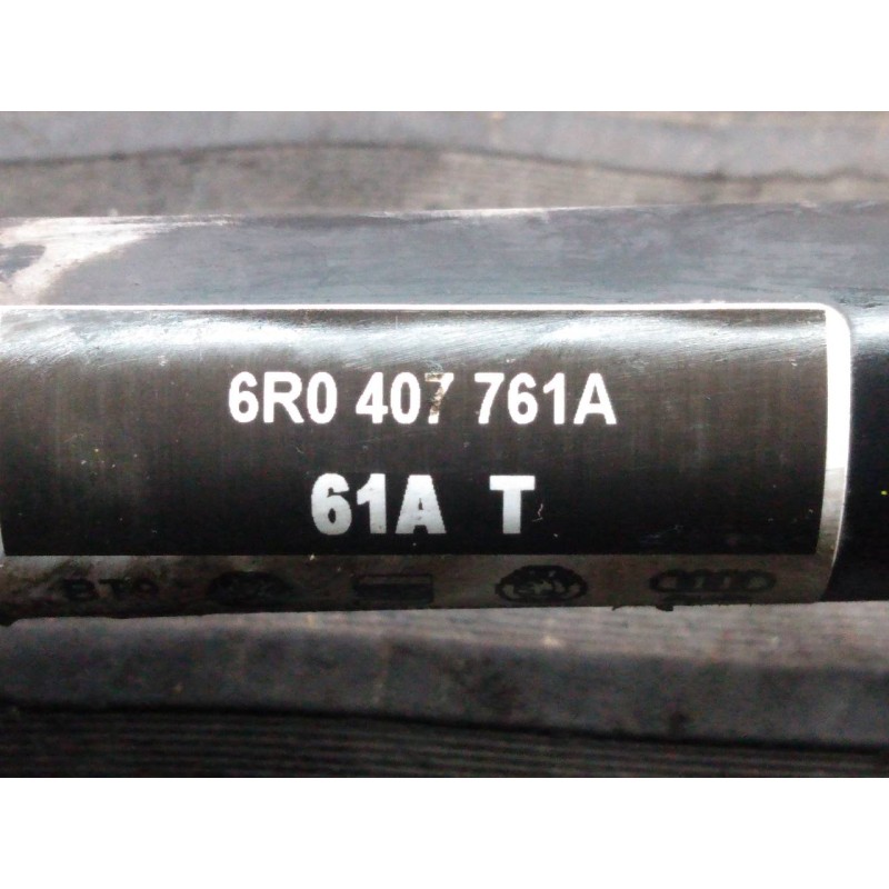 Recambio de transmision delantera izquierda para seat ibiza sc (6j1) referencia OEM IAM 6R0407761A  P1-B6-23