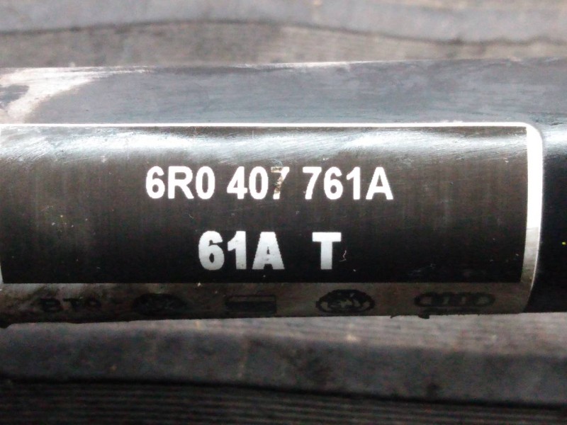 Recambio de transmision delantera izquierda para seat ibiza sc (6j1) referencia OEM IAM 6R0407761A  P1-B6-23