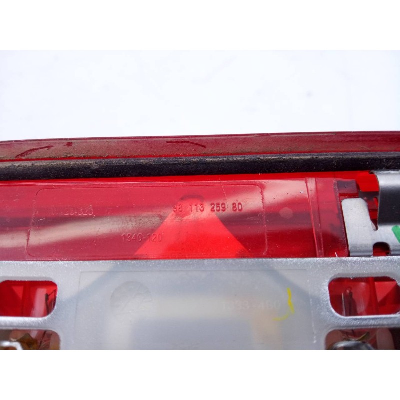 Recambio de luz central de freno para peugeot expert furgón pro standard referencia OEM IAM 9811325980  E1-A4-43-1