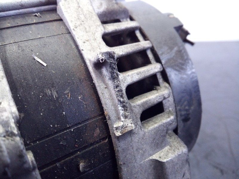 Recambio de alternador para opel vivaro furgón l select referencia OEM IAM 9824742880  P3-A4-28-2