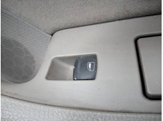 MANDO ELEVALUNAS TRASERO DERECHO 