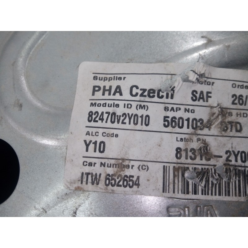 Recambio de elevalunas delantero izquierdo para hyundai ix35 tecno 2wd referencia OEM IAM 82470V2Y010  P2-B4-7