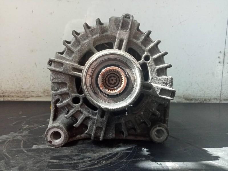 Recambio de alternador para bmw x1 (e84) sdrive 18d referencia OEM IAM 8507624  P3-B6-2-1