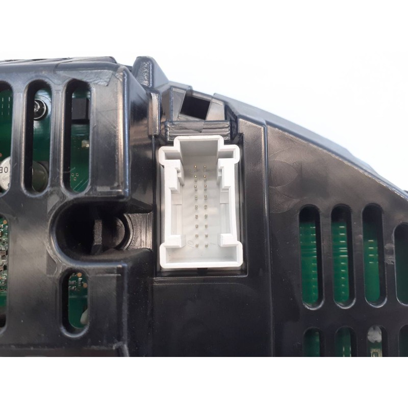 Recambio de cuadro instrumentos para mercedes-benz clase c (w204) lim. c 220 cdi blueefficiency (204.002) referencia OEM IAM A20