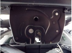 CERRADURA MALETERO / PORTON 