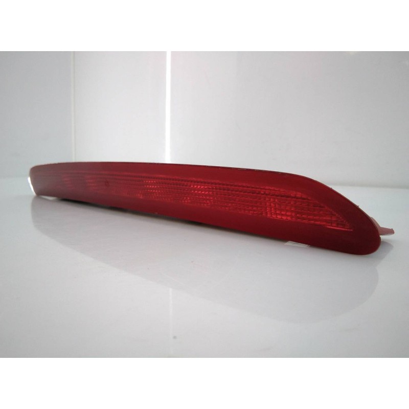 Recambio de luz central de freno para volkswagen passat variant (365) edition bluemotion referencia OEM IAM 1K6945097A  E1-B6-56