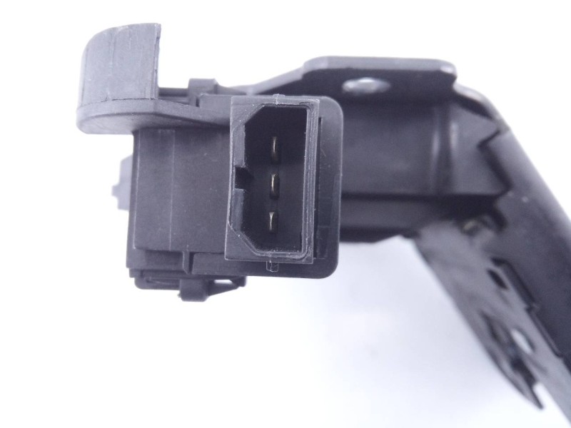 Recambio de cerradura maletero / porton para audi a6 avant (4f5) 2.7 tdi referencia OEM IAM 8PA827505D  E1-A5-43-1