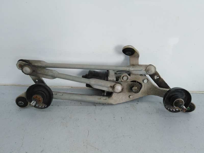Recambio de motor limpia delantero para nissan note tekna sport referencia OEM IAM 3018C023  E2-A4-5-2