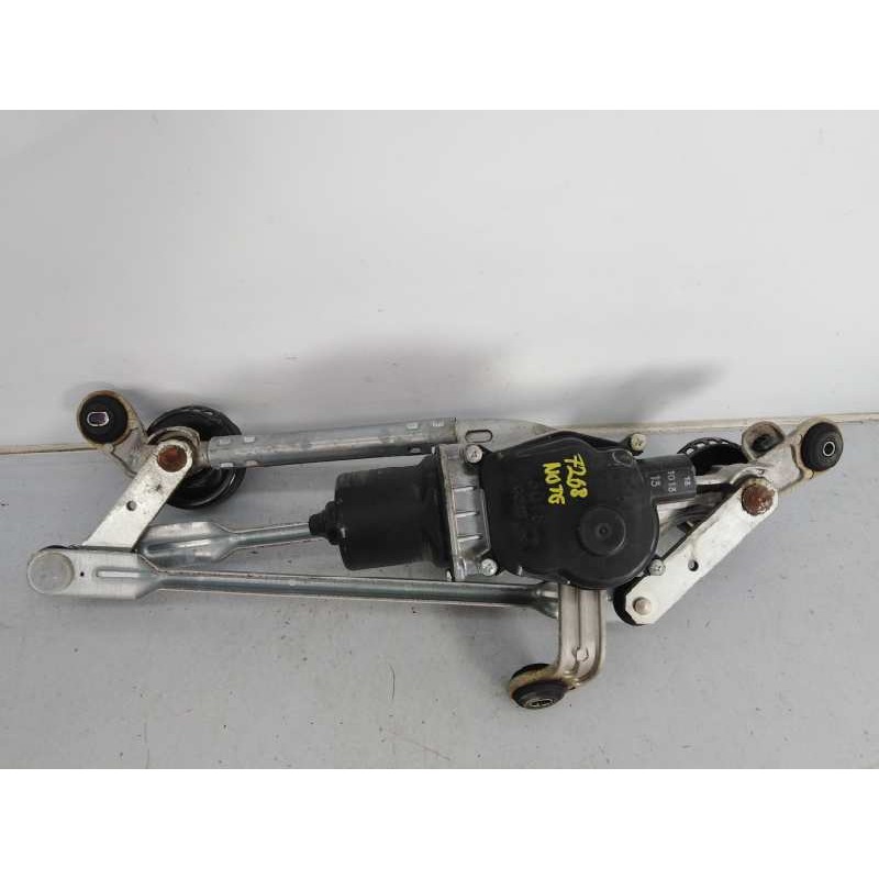 Recambio de motor limpia delantero para nissan note tekna sport referencia OEM IAM 3018C023  E2-A4-5-2