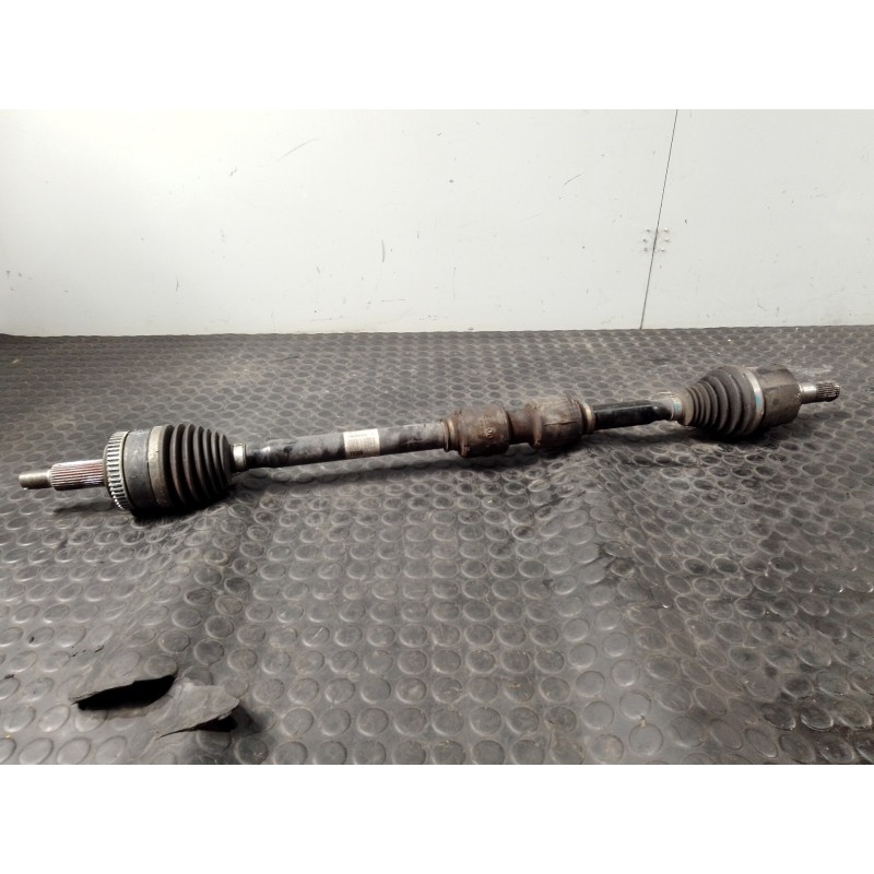 Recambio de transmision delantera derecha para hyundai ix35 tecno 2wd referencia OEM IAM Y930R  P1-A6-13