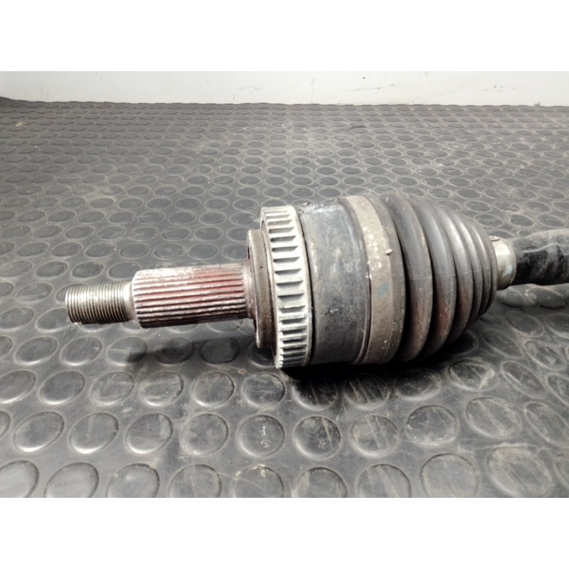 Recambio de transmision delantera derecha para hyundai ix35 tecno 2wd referencia OEM IAM Y930R  P1-A6-13