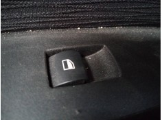 MANDO ELEVALUNAS TRASERO DERECHO 