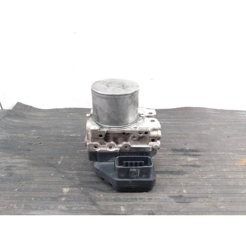 Recambio de abs para toyota rav 4 advance referencia OEM IAM   P3-A8-25-2