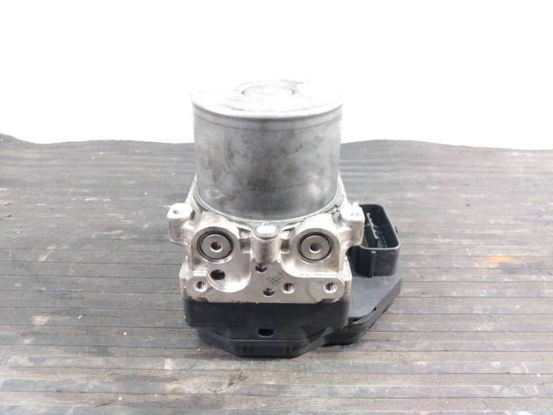 Recambio de abs para toyota rav 4 advance referencia OEM IAM   P3-A8-25-2
