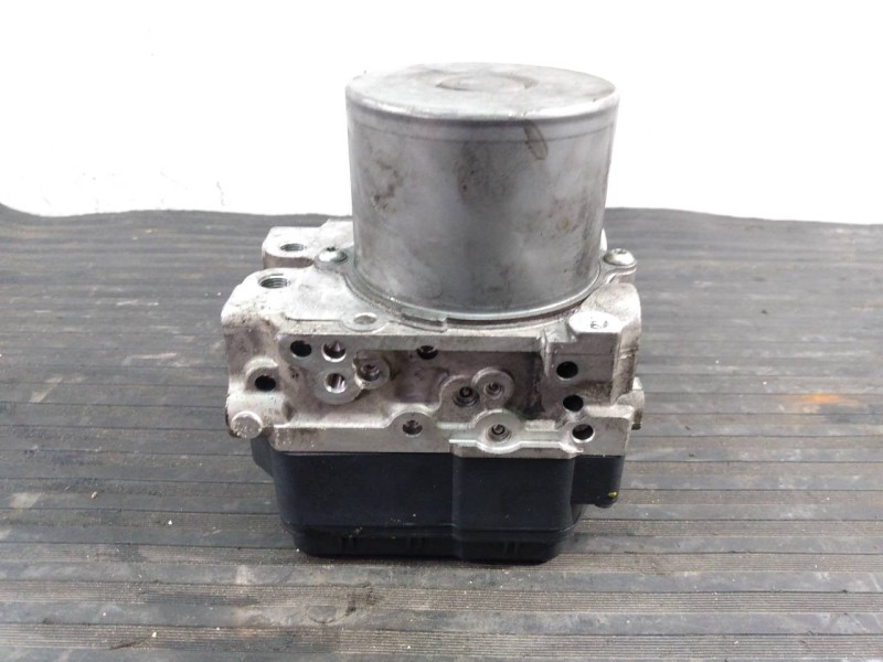 Recambio de abs para toyota rav 4 advance referencia OEM IAM   P3-A8-25-2