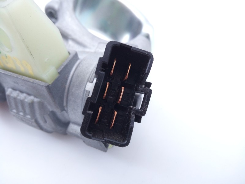 Recambio de antirrobo para hyundai tucson essence bluedrive 2wd referencia OEM IAM   E3-A3-50-2