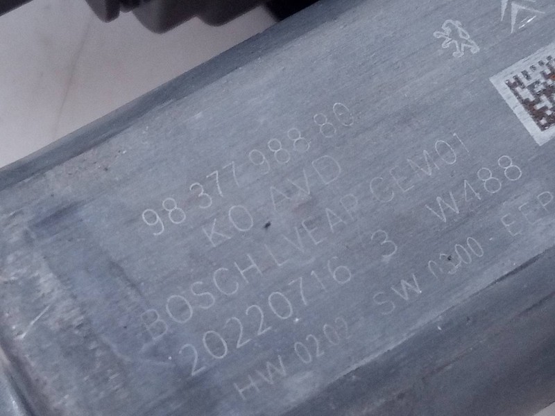 Recambio de elevalunas delantero derecho para opel vivaro furgón l select referencia OEM IAM 9837798880  E2-B6-60-1