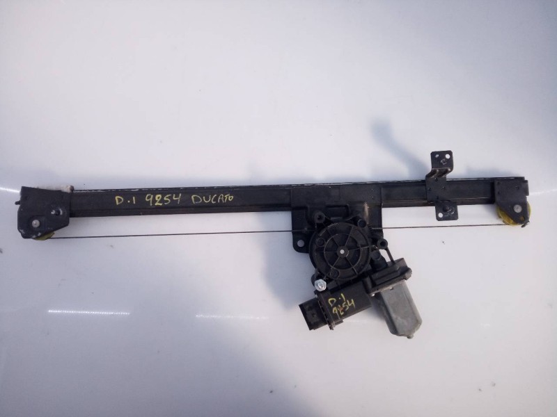 Recambio de elevalunas delantero izquierdo para fiat ducato furgón 30 130 (rs: 3000 mm) (l1h1) referencia OEM IAM 1368922080  E2