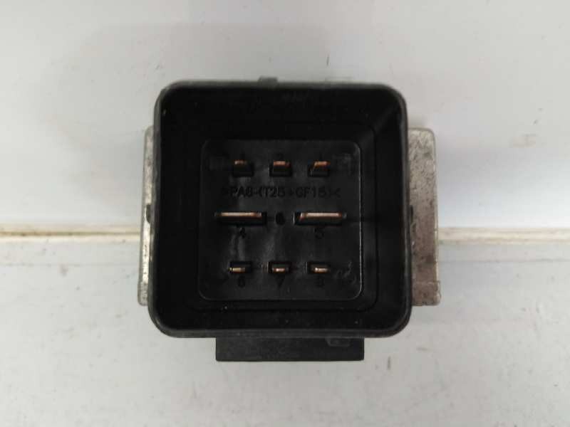 Recambio de caja precalentamiento para renault kangoo profesional referencia OEM IAM 8200859243D7  E2-A1-37-7