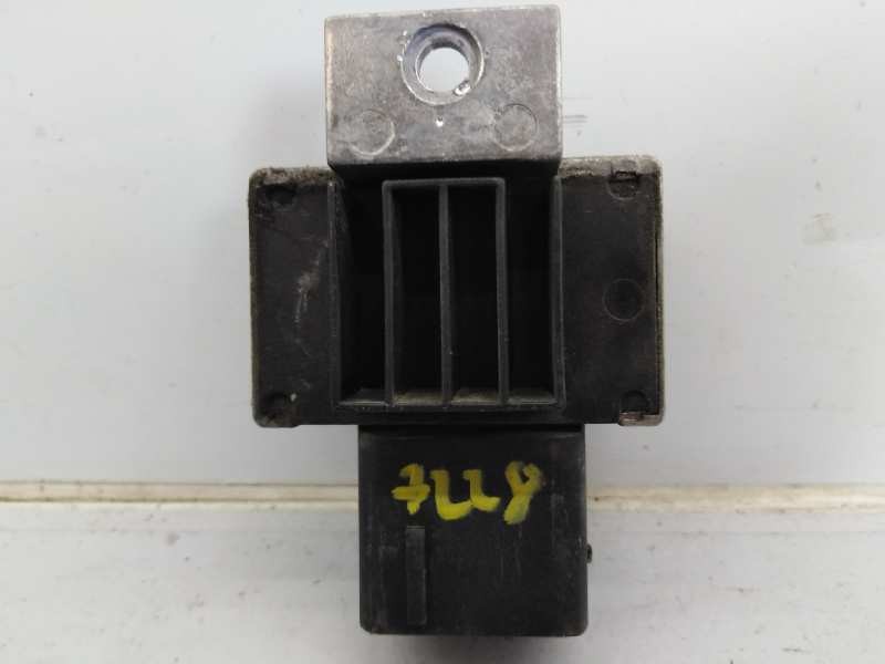 Recambio de caja precalentamiento para renault kangoo profesional referencia OEM IAM 8200859243D7  E2-A1-37-7