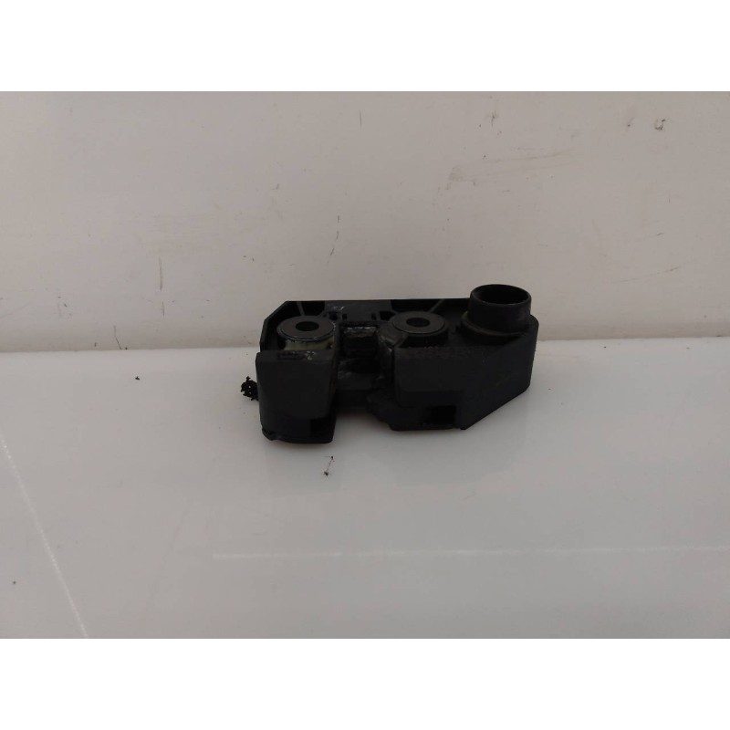Recambio de cerradura maletero / porton para land rover discovery v6 td se referencia OEM IAM CWC500030  E1-B4-7-2