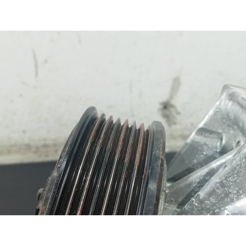 Recambio de compresor aire acondicionado para dacia dokker express ambiance referencia OEM IAM 926005727R  P3-B2-2-5