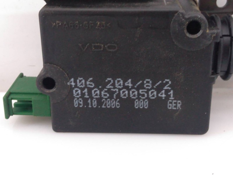 Recambio de cerradura maletero / porton para land rover discovery v6 td se referencia OEM IAM CWC500030  E1-B4-7-2