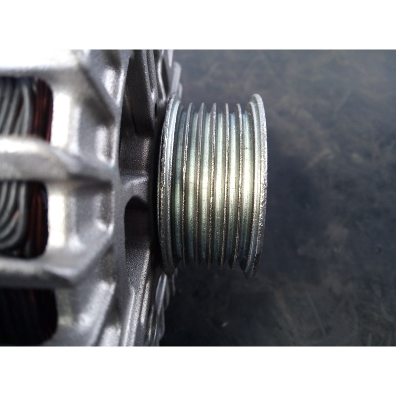 Recambio de alternador para bmw serie 1 berlina (e81/e87) 116d referencia OEM IAM AD31293 FG18S019 P3-A5-18-2