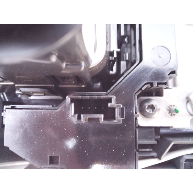 Recambio de sistema navegacion gps para opel vivaro furgón l select referencia OEM IAM 98081732ZD 9831665880 E3-A5-28-3