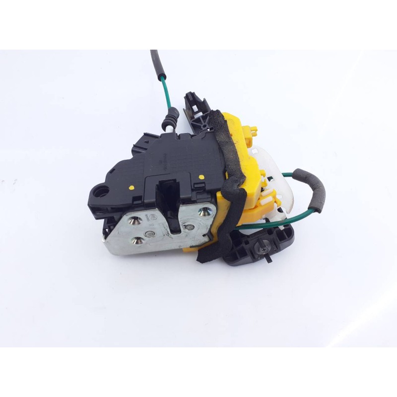 Recambio de cerradura puerta delantera derecha para hyundai i30 (gd) essence referencia OEM IAM 81320A6010  E2-B5-19-1