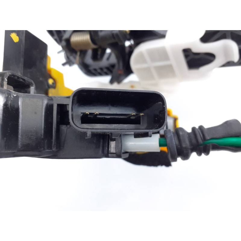 Recambio de cerradura puerta delantera derecha para hyundai i30 (gd) essence referencia OEM IAM 81320A6010  E2-B5-19-1