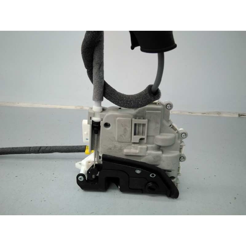 Recambio de cerradura puerta trasera derecha para audi a4 berlina (8w2) sport edition referencia OEM IAM 8X0839016E  E1-B6-48-3